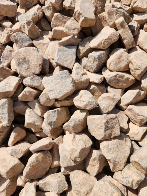 Heap of 19mm Crushed Stone (Blue Stone) for concrete and drainage in Pretoria.
