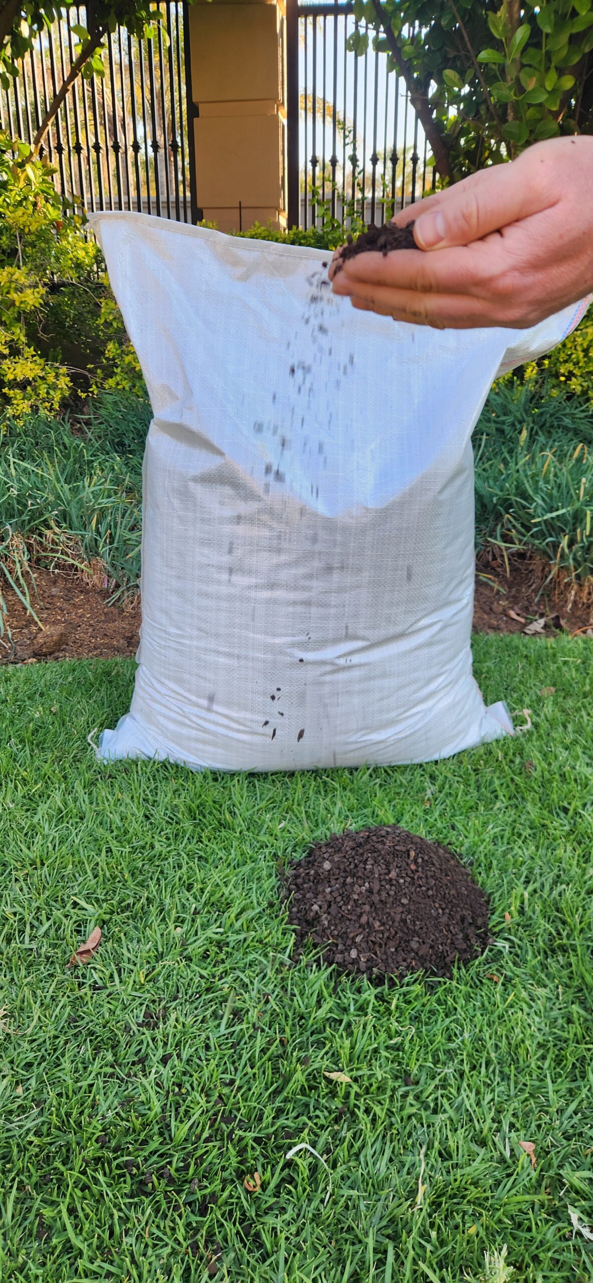 40kg Chicken Fertiliser 6